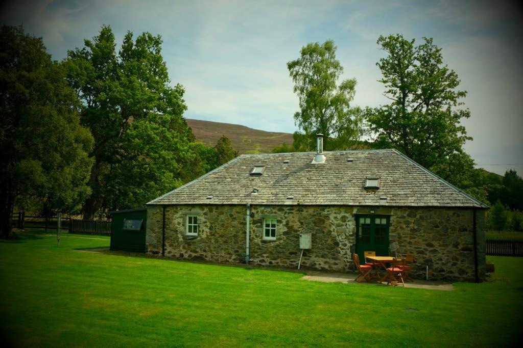 Blairbeg Cottage Blairgowrie and Rattray Zewnętrze zdjęcie